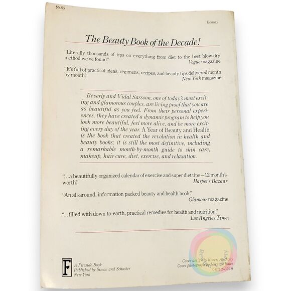 Vintage 1978 Vidal Sassoon A Year of Health & Beauty Book Hair Style 70s Makeup - Picture 3 of 16